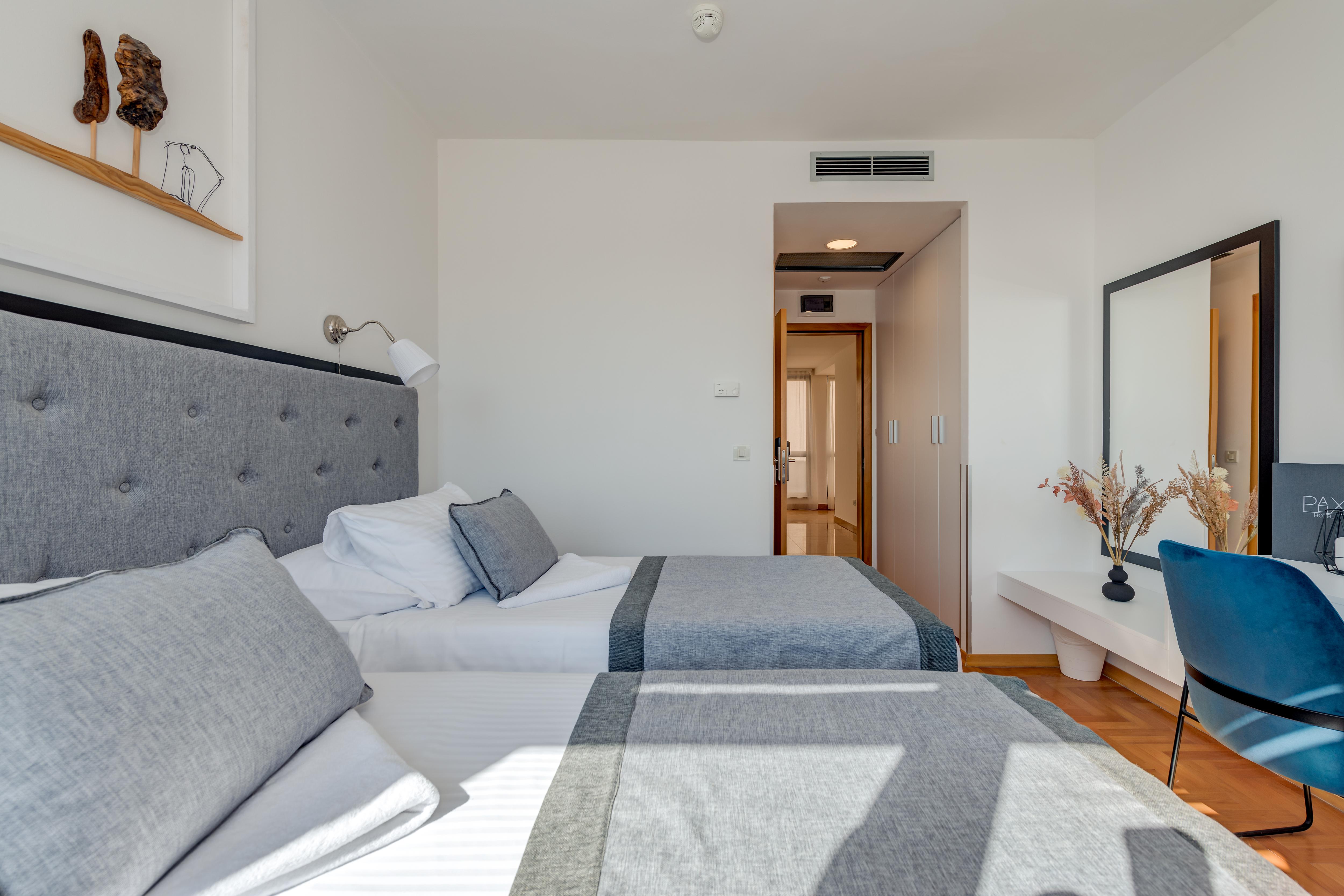 Hotel Pax Сплит Екстериор снимка