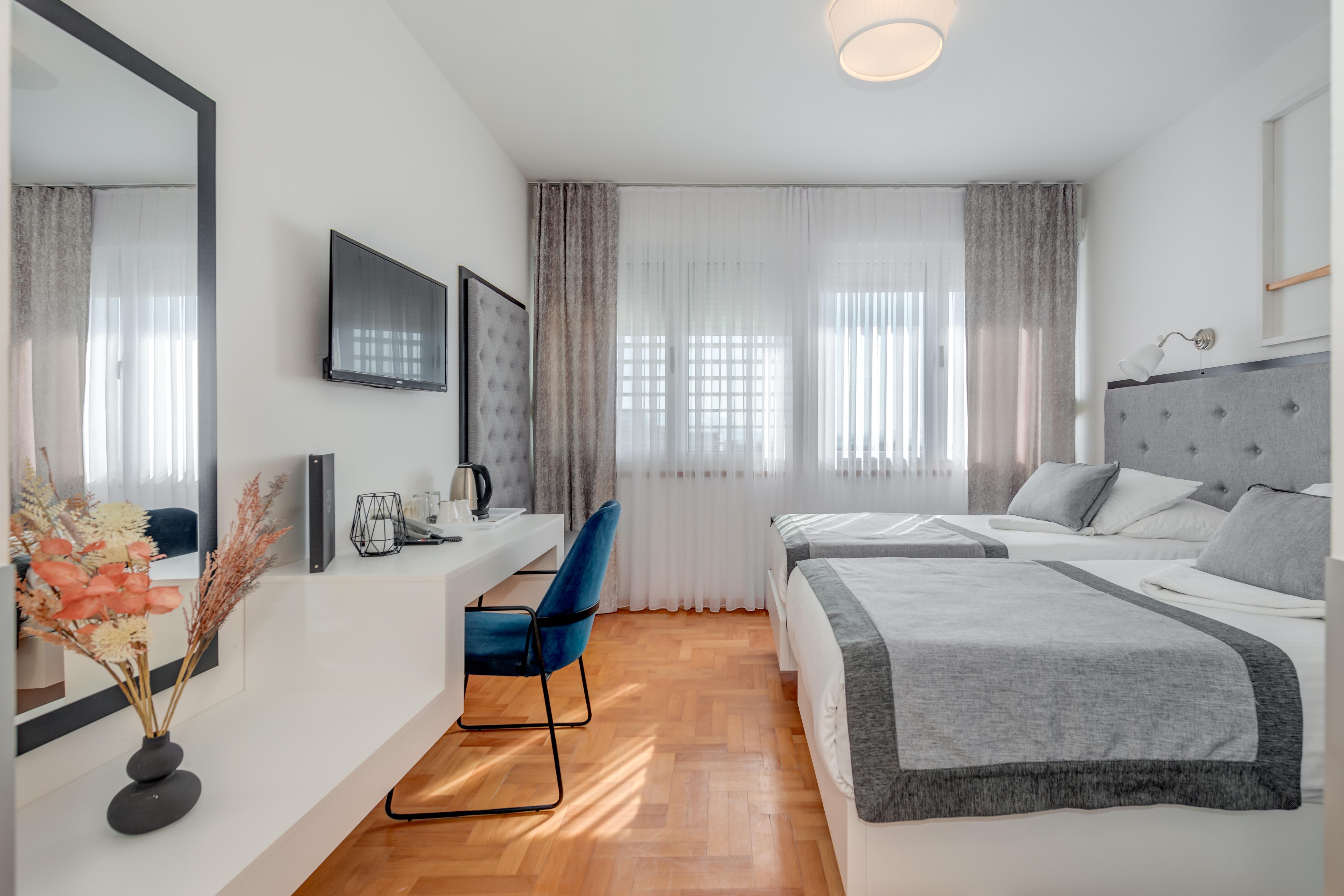 Hotel Pax Сплит Екстериор снимка